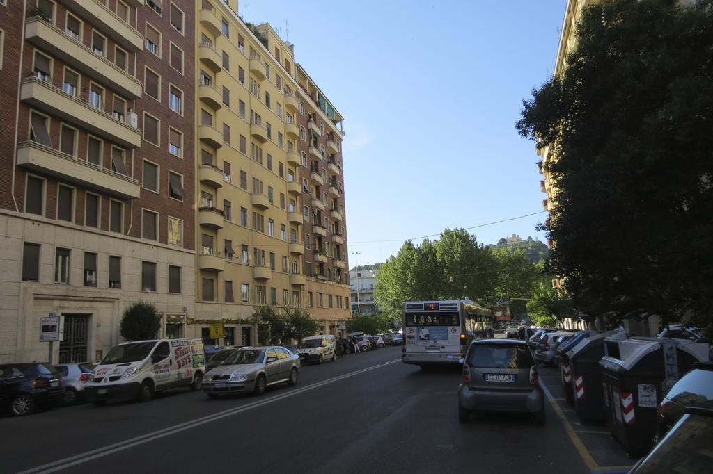 Adriano Augusto Bed & Breakfast Rome Exterior photo