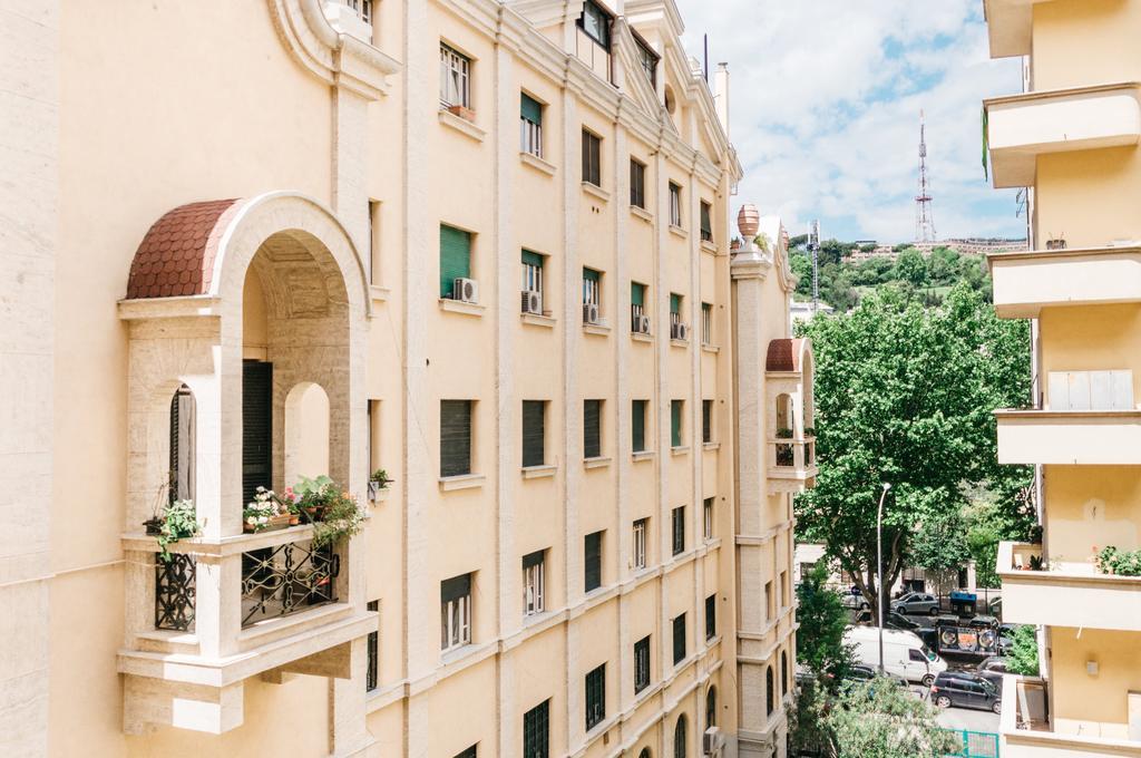Adriano Augusto Bed & Breakfast Rome Exterior photo